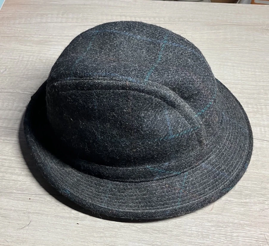Sombrero Dobbs Fifth Avenue Fedora 7-7 1/8 Gris Tweed Lana Cuadros Pluma EE. UU. Foto 3 de 4