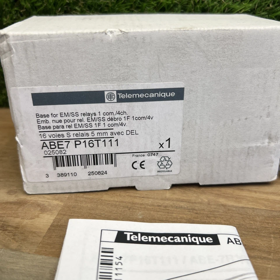 Telemecanique Embase  ABE7 P16T111 Fuse 0531 -230Vmax Neuf #30m - Photo 2/4