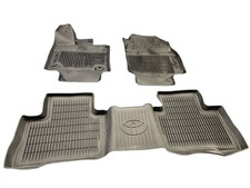 2021-2024 Toyota Venza Axuh85 Front Rear Left Right All Weather Floor Mat Set X3 2021-2024 Toyota Venza Axuh85 Front Rear Left Right All Weather Floor Mat Set X3