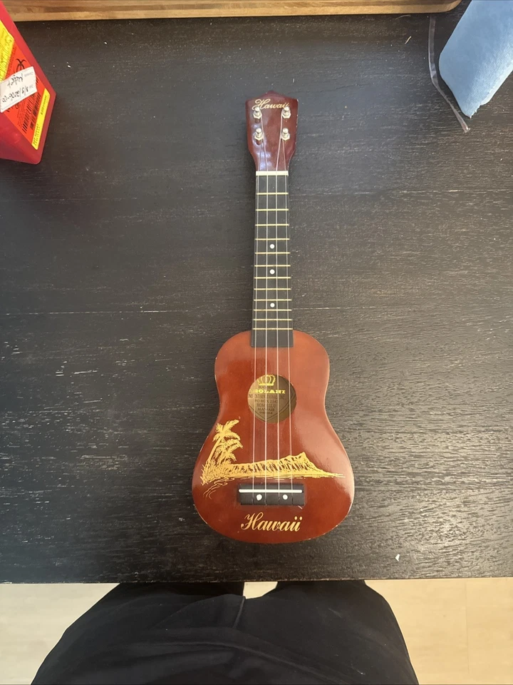 Ukelele Leolani Hawaii Foto 3 de 4