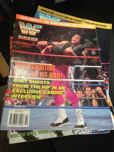 WWF WWE Magazine OCTOBER 1995 Bret Hart + 123 Kid Poster - Picture 1 of 3