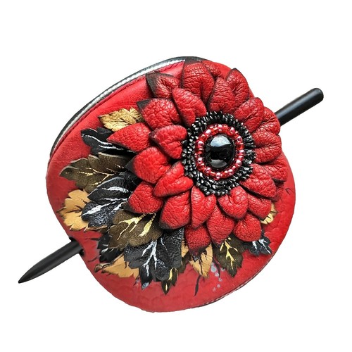 Vintage 70s Leather Wooden Round Bead Red Feathers Accessory Boho Clip Hair Bag Vintage 70s Leather Wooden Round Bead Red Feathers Accessory  main image 2