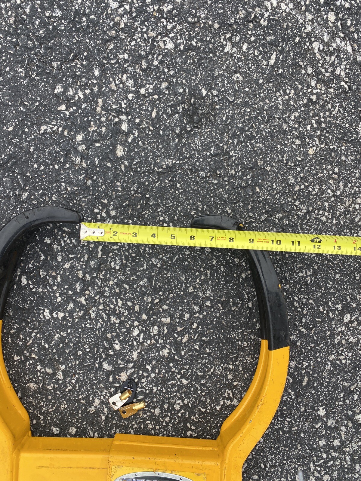 TITAN GRIP WHEEL CLAMP LOCK Vehicle/Trailer/RV Anti Theft Device with