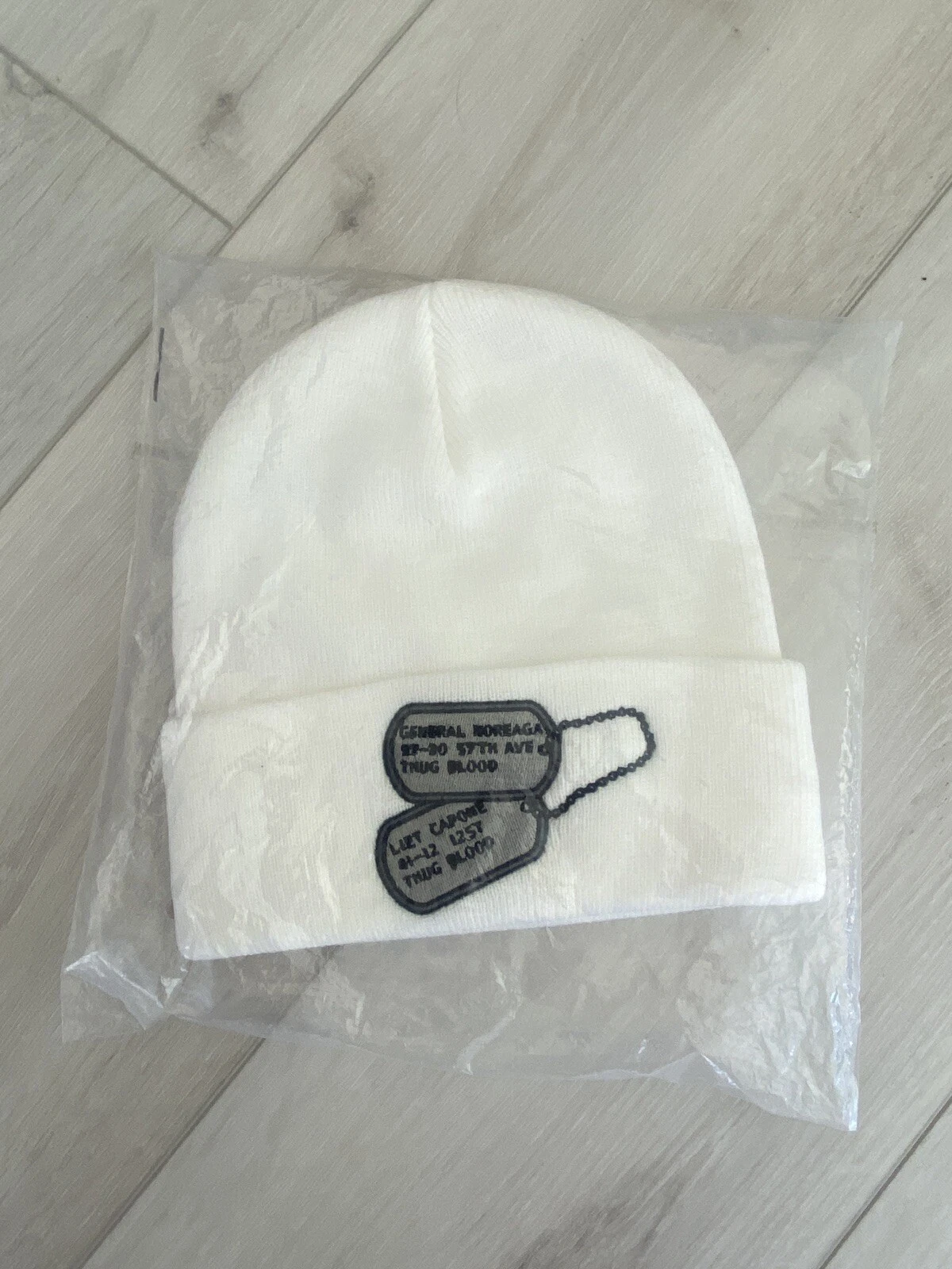 Supreme The War Report Beanie FW16 CNN Comédie Dog Tags Capone Noreaga NEUF DS
