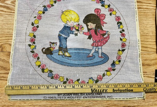 Kit de aguja vintage Joan Walsh Anglund 1973 completo/hilo de lana NIÑA NIÑO gato - Imagen 9 de 9