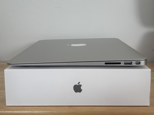 MacBook Air 13 pulgadas 2017 i5 1.8GHz Batería NUEVA Microsoft Office Condición Impecable! 2