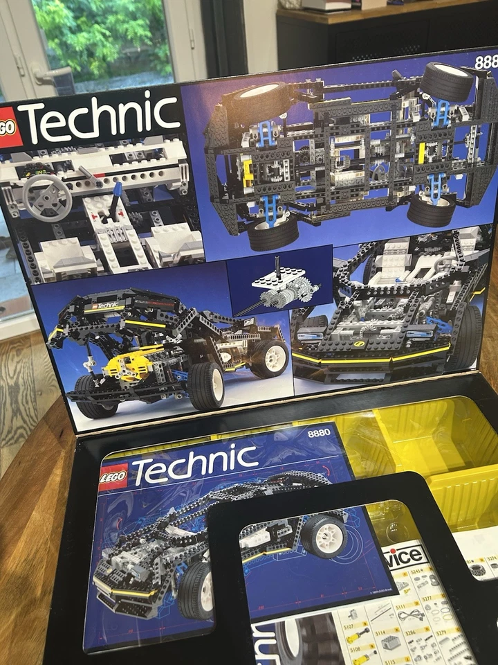 LEGO Technic 8880 Super Car, photo 2 sur 5