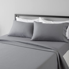 Soft, Breathable, Wrinkle-Free Microfiber 4 Piece Bed Sheet Set