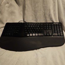 Microsoft Model 1878 Wired Ergonomic USB Keyboard Black TESTED