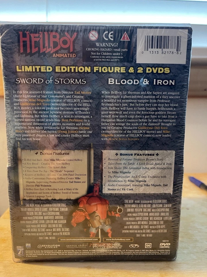 HELLBOY - LTD Edition (2 DVD SET) with Gentle Giant Figure NEW In Plastic - Image 3 of 4