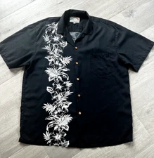Paradise Found Mens Size Large Black And White Flower Print Hawaiian Shirt