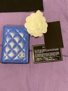 chanel folded card holder
