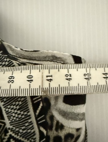 Camilla Top Cami Size XS Racer T Back Tribal Theory Singlet Shoestring Crystal - Picture 15 of 15