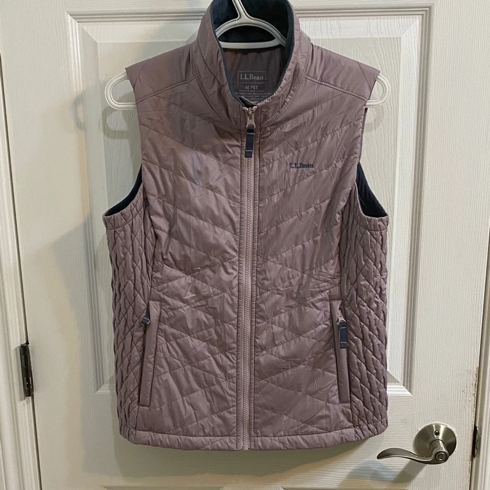 L.L. Chaleco acolchado Bean Primaloft vintage lavanda para mujer mediano pequeño Foto 2 de 4