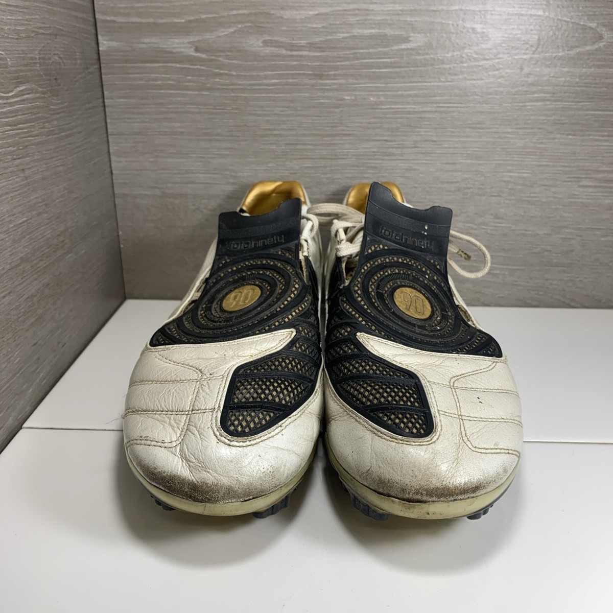 トータル９０　FG Nike Total 90 Laser IV KL FG 472555-400 RARE Kanga-Lite Limited