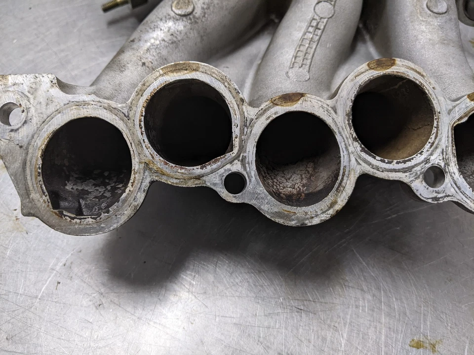 Intake Manifold For 99-03 Lexus RX300  3.0 1710920081 - Image 4 of 4