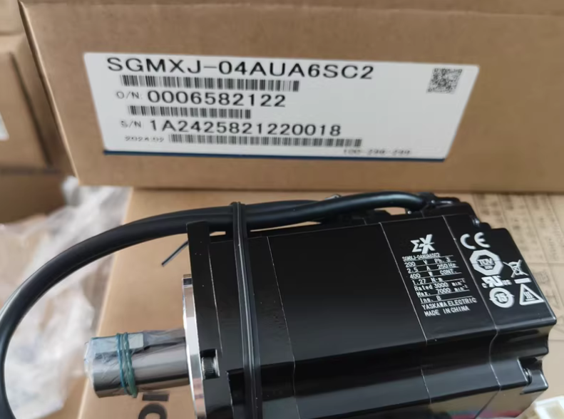 New in box Yaskawa SGMXJ-04AUA6SC2 AC Servo Motor | eBay