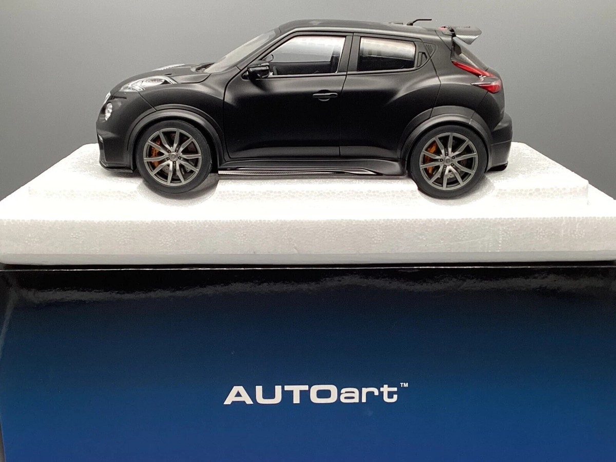 Nissan Juke R 2.0 Matt Black 1/18 Model Car by AUTOart 77458 for