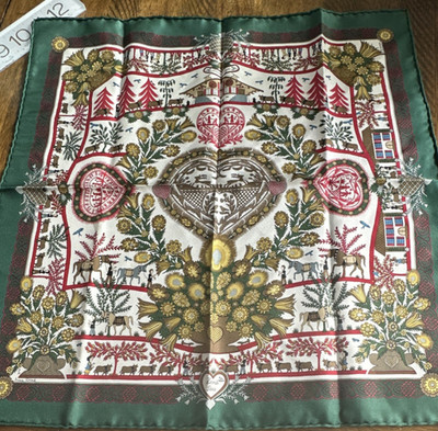 Hermès Paris Women's Silk Satin Floral Square Scarf Green Multicolor 17''