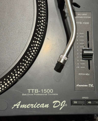 Complete DJ Turntable System American DJ TTB-1500 + Stanton Mixer