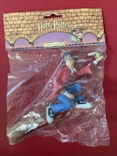 Harry Potter Ornament Flying On Broom Golden Snitch Kurt Adler Christmas 2001