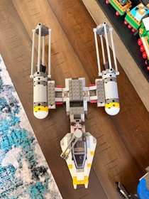 LEGO Star Wars: Vader Tie Fighter & Y-Wing (7150)