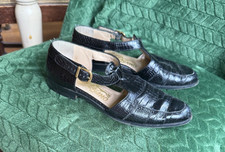 Vintage Salvatore Ferragamo T Strap Flats Black Crocodile Embossed Leather 6 1/2