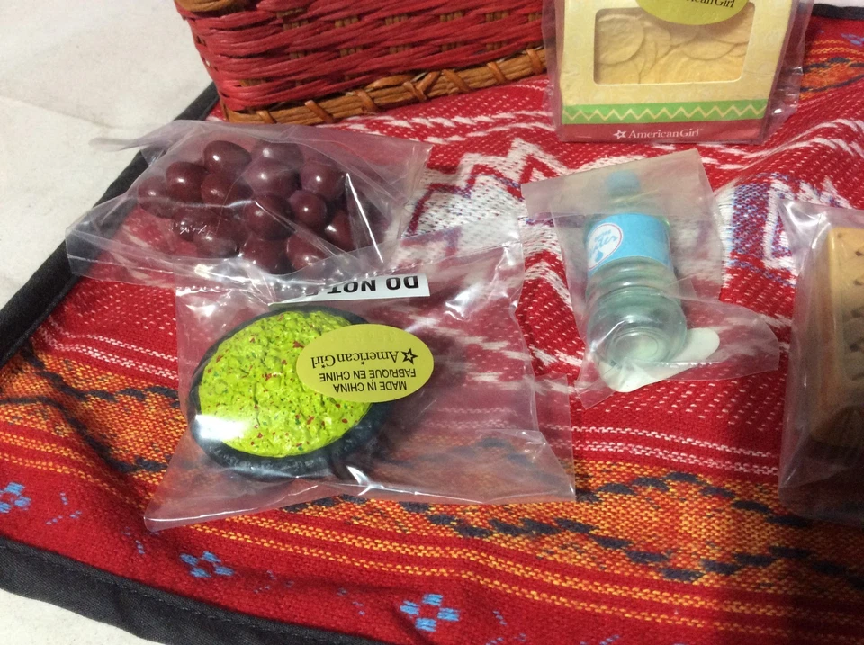 🍇🥑 American Girl Saige JUEGO DE PICNIC 2013 Muñeca del Año Sage ¡NUEVO!🍇🥑 Foto 4 de 4