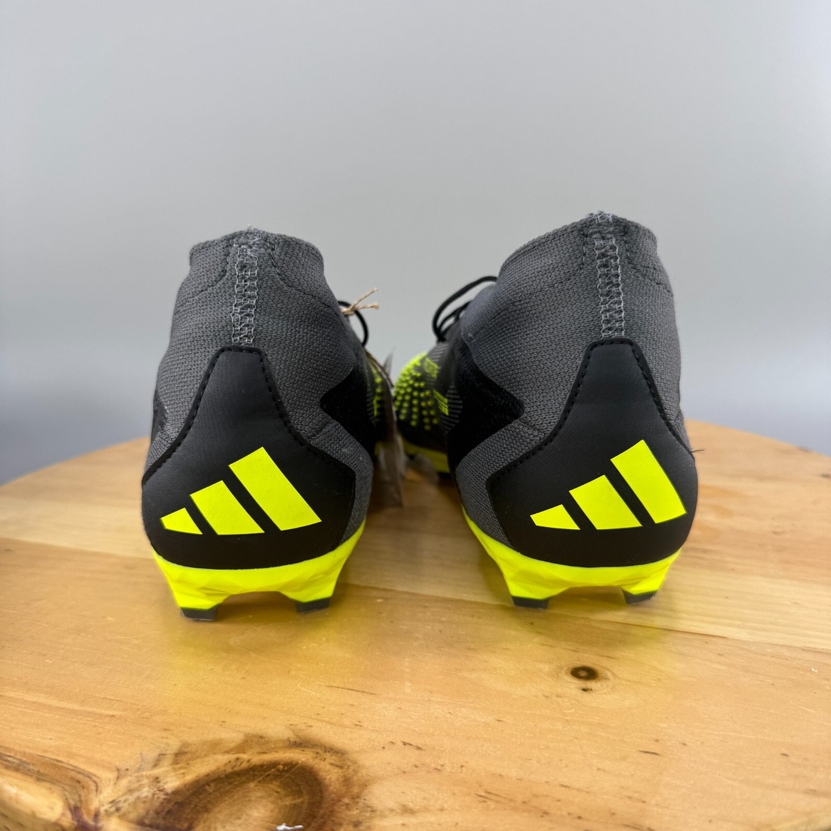 Adidas Predator Accuracy.2 FG Mens Size 11.5 Soccer Cleats 