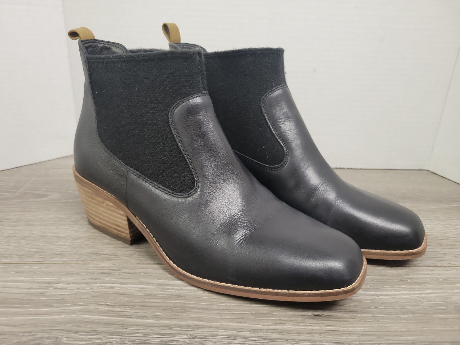 Crown Vintage Giancita Ankle Boots 