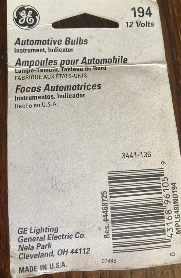 (2) New GE 194/BP Miniature Lamp Bulb/Ampoules 12 Volt NIP Instrument, Indica - Image 2 of 2