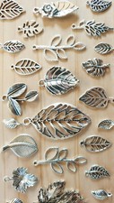 Blatt Anhängerset ♥ Schmuckherstellung Basteln Deko Charms in Silber 10 Teile