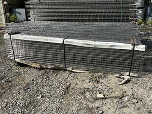 Eaton B-Line FT4X24X10 304LSS FlexTray Cable Tray 4" x 24" x 10' Stainless Steel