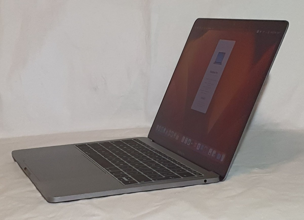 Apple Macbook Pro (2017) 13.3in Retina A1708 intel Core i5 8GB RAM