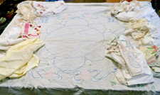 Vintage Mixed Linens Lot Tablecloth Doiles Crochet Lace Etc Lot L