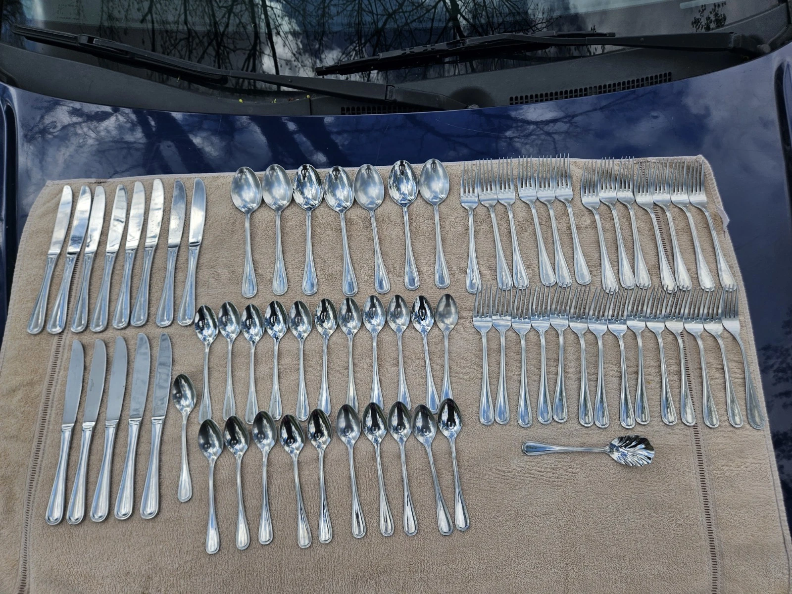 Wallace 70 Piece 18/10 Stainless Flatware Set Made In Korea