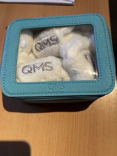 Qms Medicosmetic Haarband m. 2 Bändern für Haare zum einrollen m. Tasche