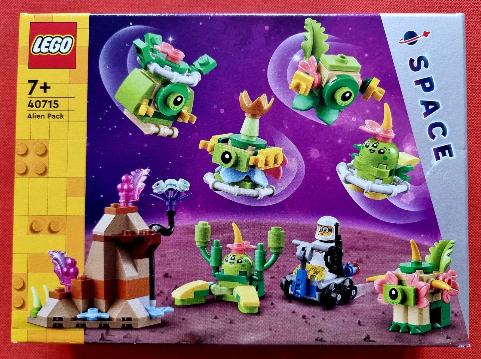 Lego 40715 City Alien Pack Space Astronaut Planet Scifi Car Rare NEW and Sealed
