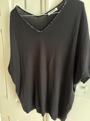 Max & Moi black sweater M with cute sequins neckline