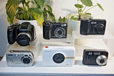 Lot of Digital Cameras Polaroid Sony Olympus Samsung Fuji - READ