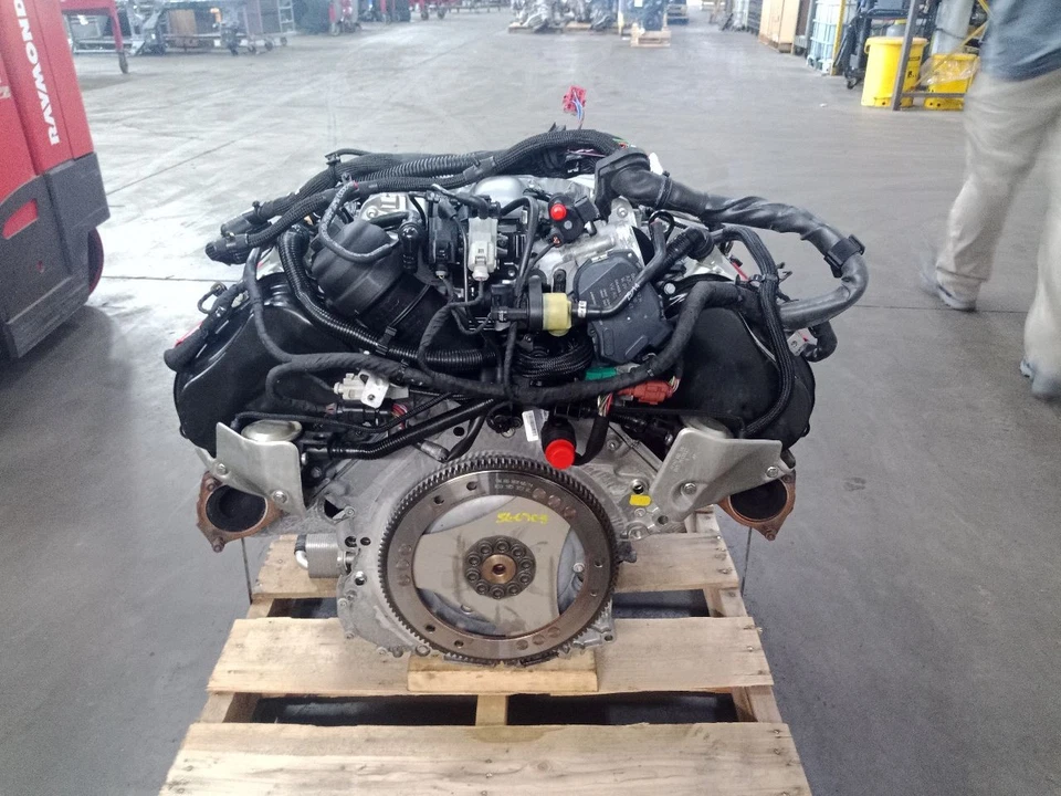 Engine / Motor Assembly 2015 Q7 Audi Sku#4184329 Foto 4 de 4