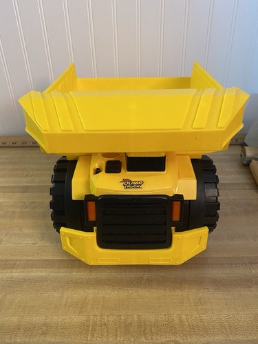 Xtreme Big Power Motorized Dump Construction Truck / Will Haul 50 Pounds /AS IS - Picture 2 of 11