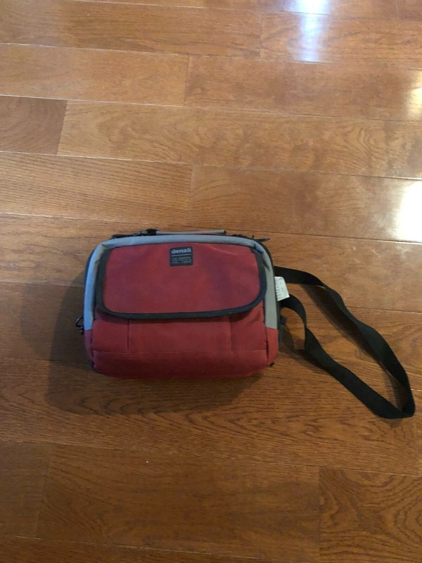 Denali Portable DVD Red Case For Vehicle