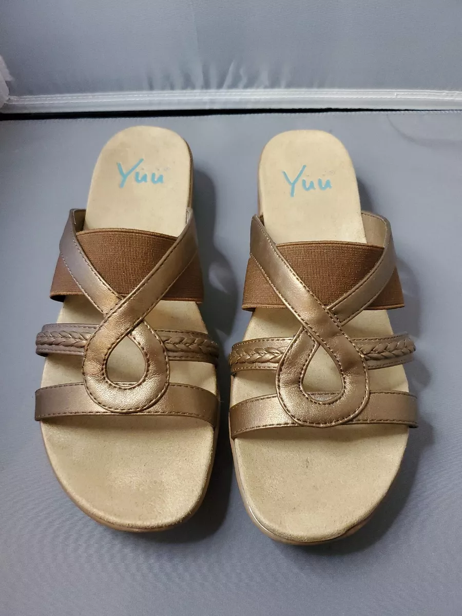Yuu Joeju Slides Sandals Brown Bronze Open Toe Low Wedge Slip On