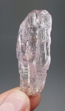 Kunzite - Urucum, Conselheiro Pena, Minas Gerais, Brazil