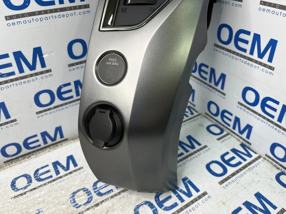 16-21 Nissan Titan pasajero/lado derecho radio tablero ventilación bisel moldura gris OEM Foto 3 de 4