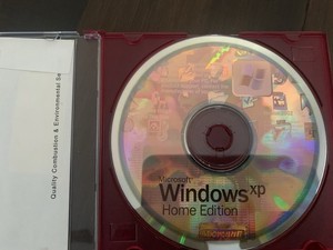 Microsoft Windows XP Home Edition 2002 - Genuine OEM CD Version 2002, Jewel Case