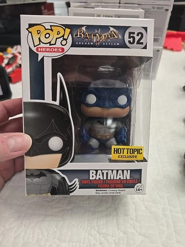 Funko Pop! Vinyl: Batman Arkham Asylum Batman Blue Suit Hot Topic Exclusive New