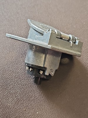 Phillips SAE J560 7 Wire Trailer Socket Plug 15-720 | eBay