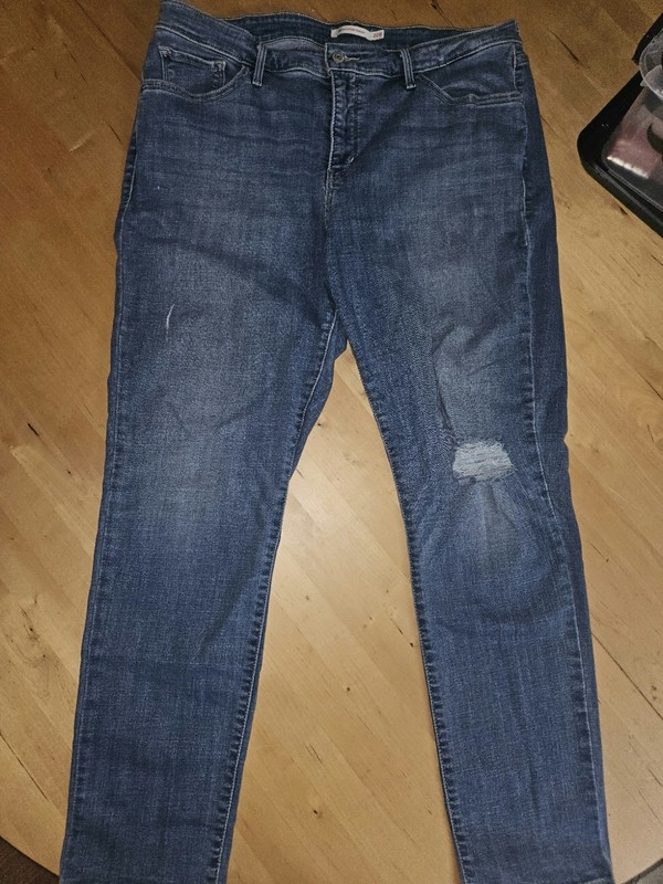 Levi's 311 Women's Shaping Skinny Jeans, 20W, Blue Med Wash Denim Distressed 